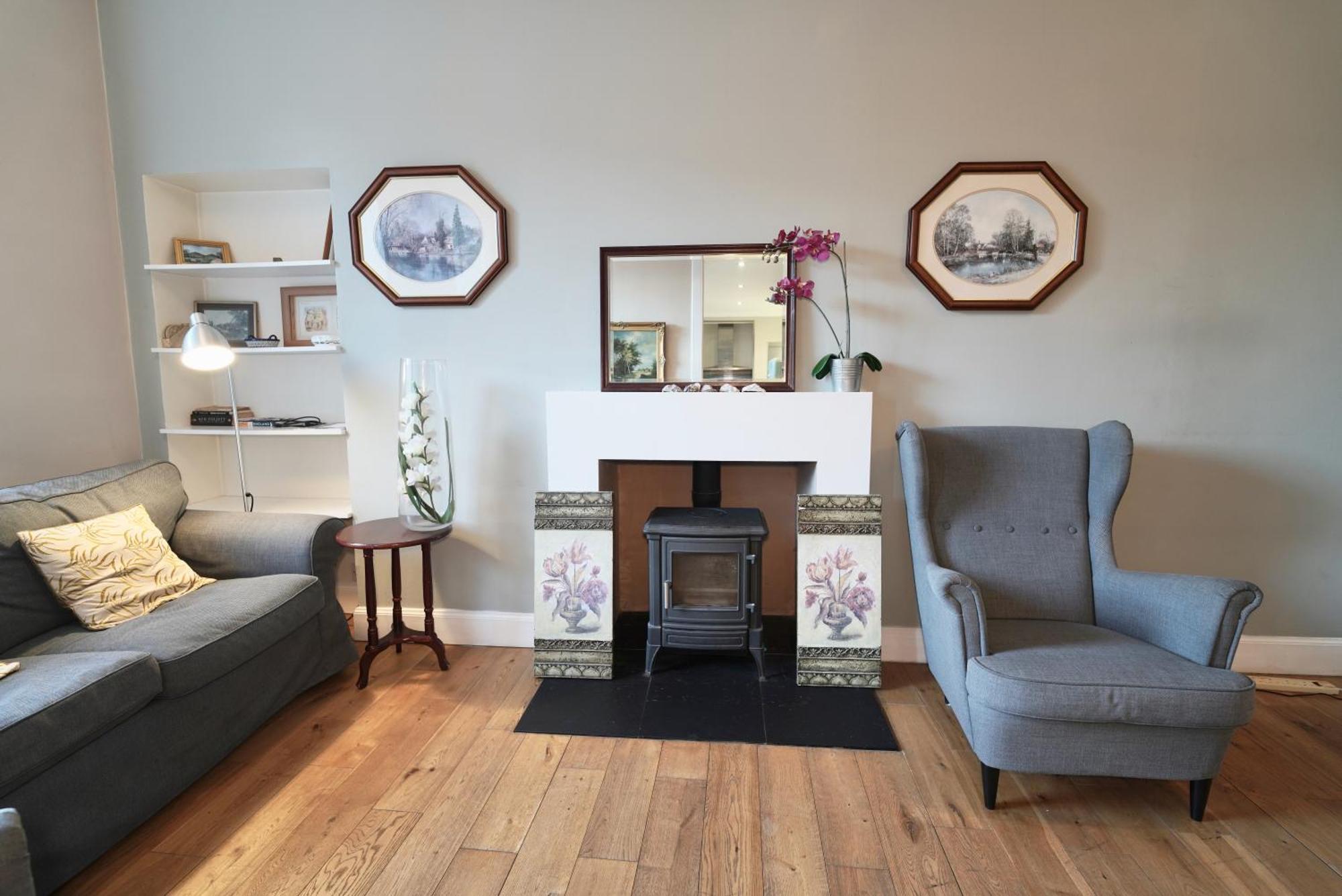 Spacious 2 Bed Apt Next To Royal Mile & Waverley Edimburgo Exterior foto