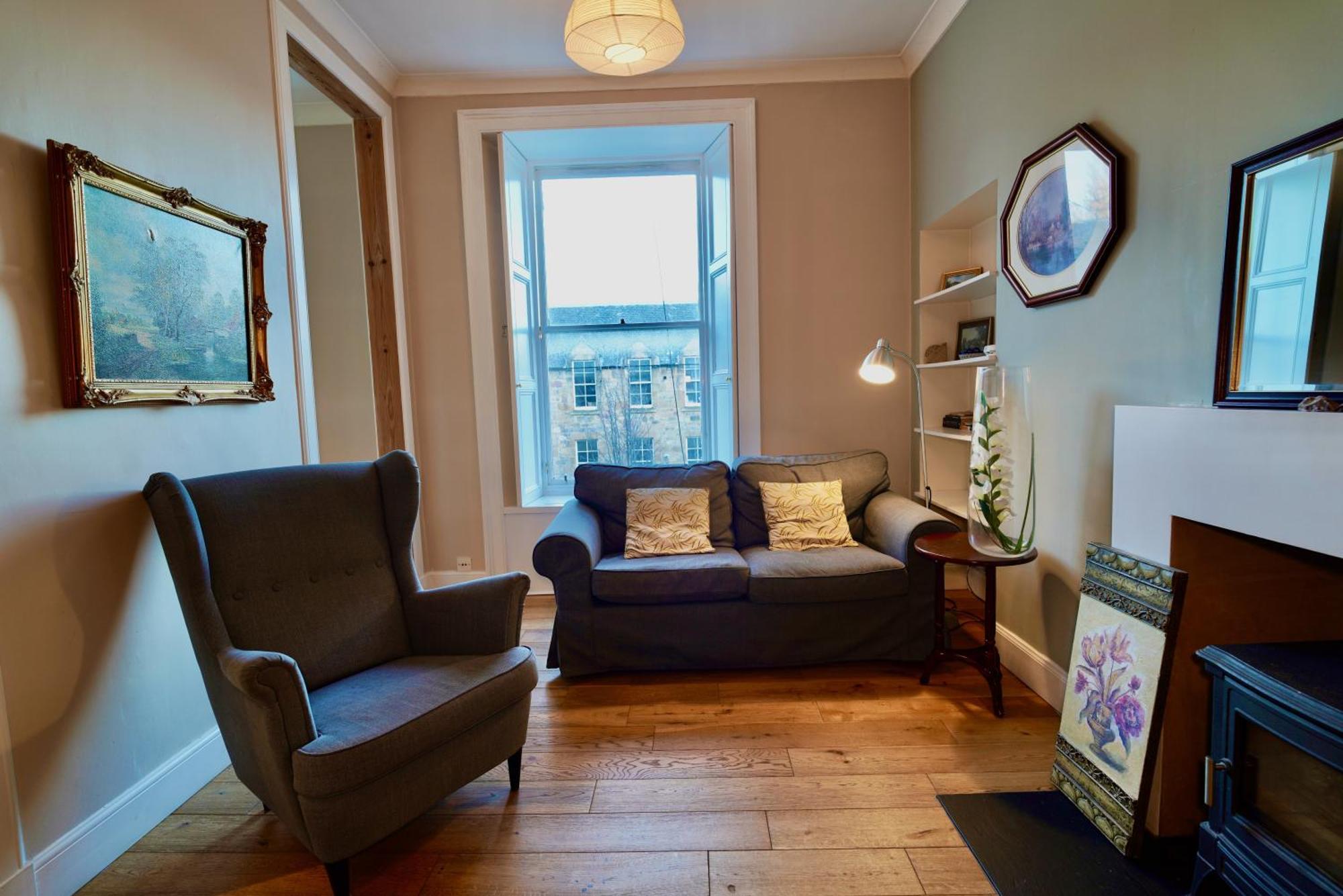 Spacious 2 Bed Apt Next To Royal Mile & Waverley Edimburgo Exterior foto