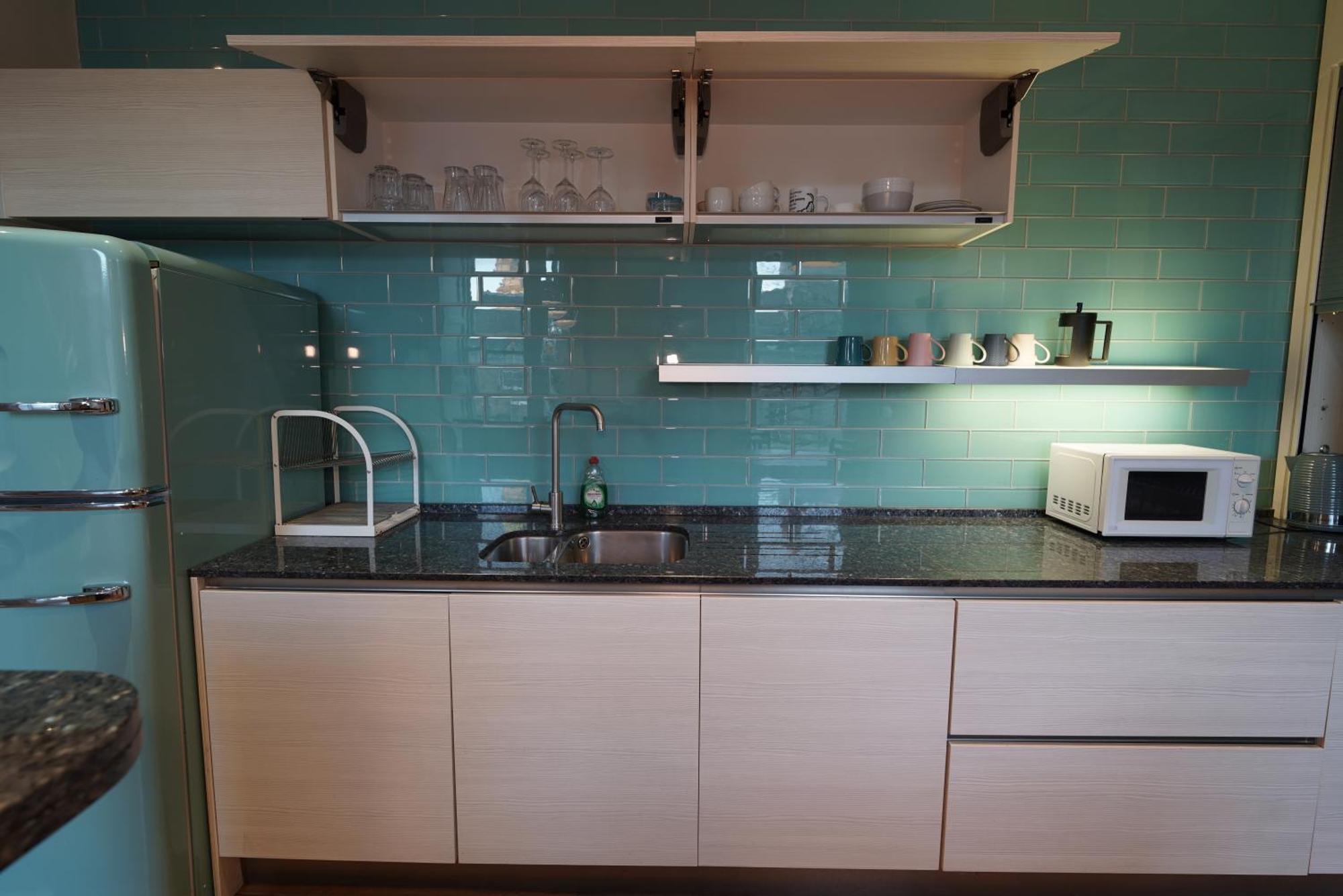 Spacious 2 Bed Apt Next To Royal Mile & Waverley Edimburgo Exterior foto